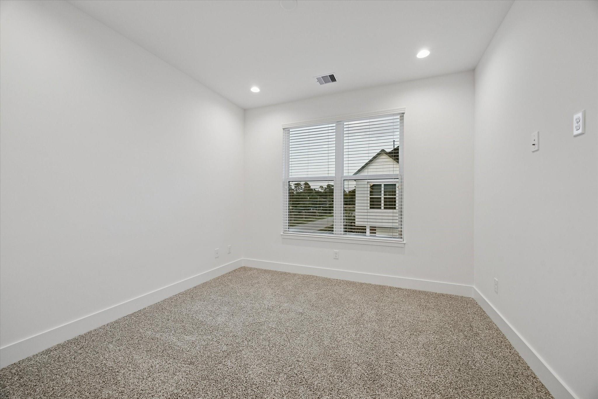 1850 W Tidwell Road