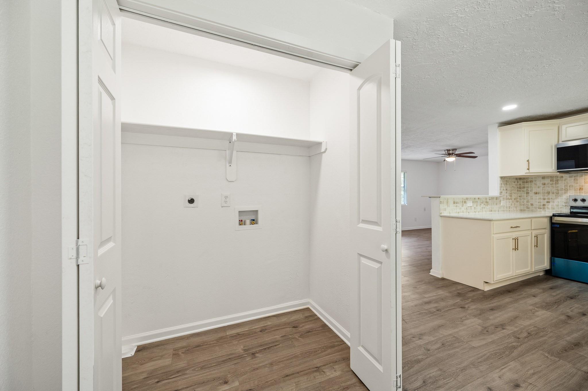 61 Hicks Loop W