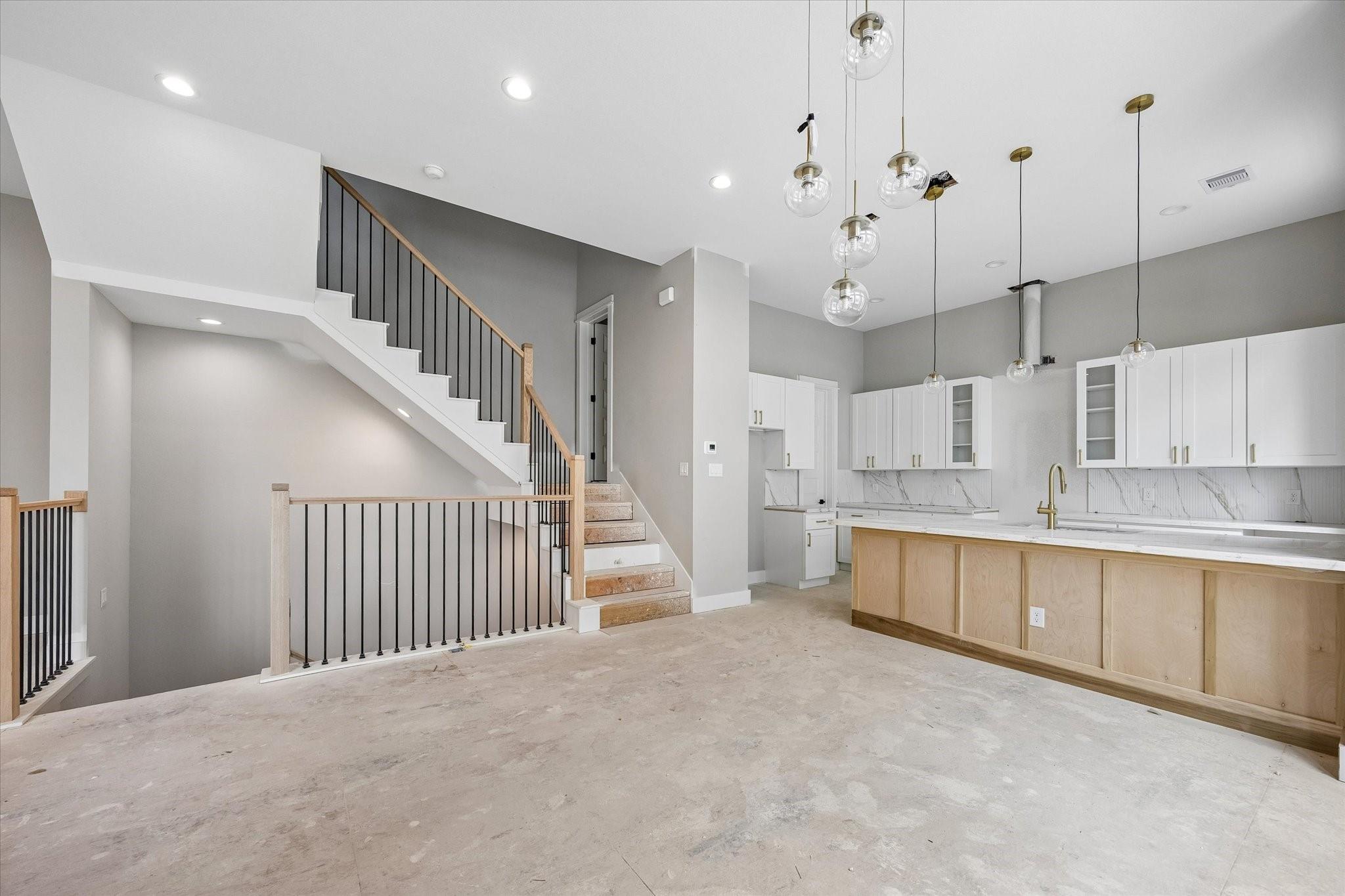 1187 W 19th Street