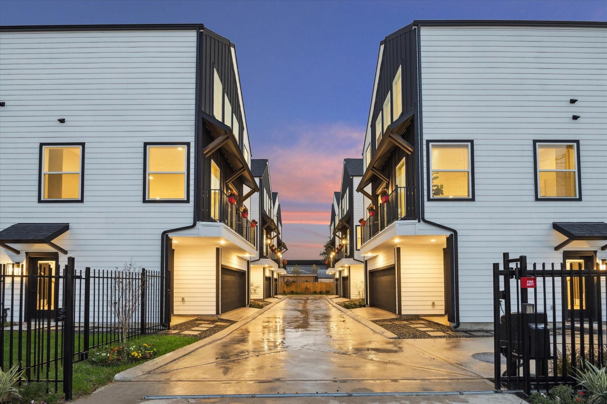 719 Thornton Road Unit: E