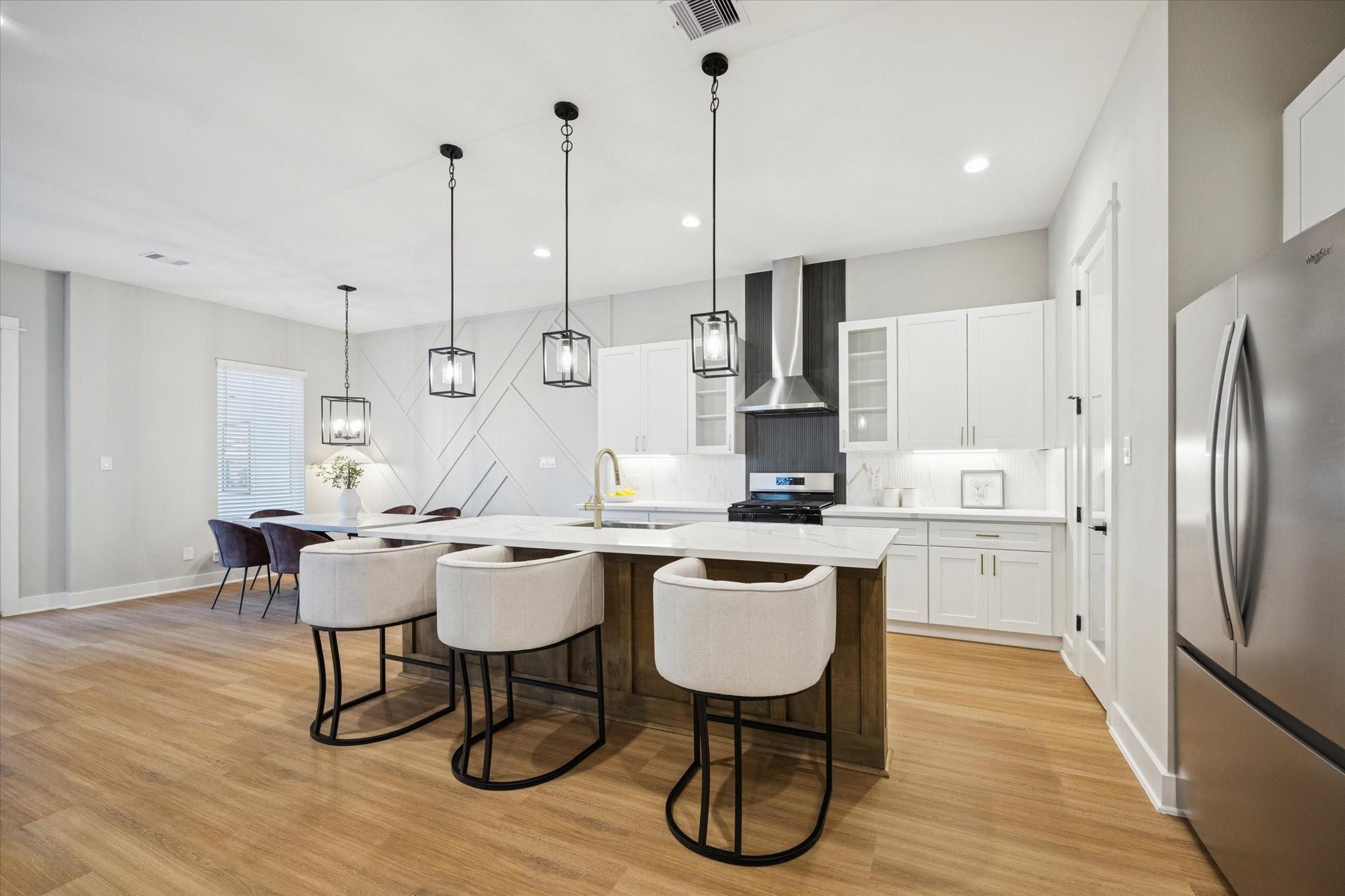 719 Thornton Road Unit: E