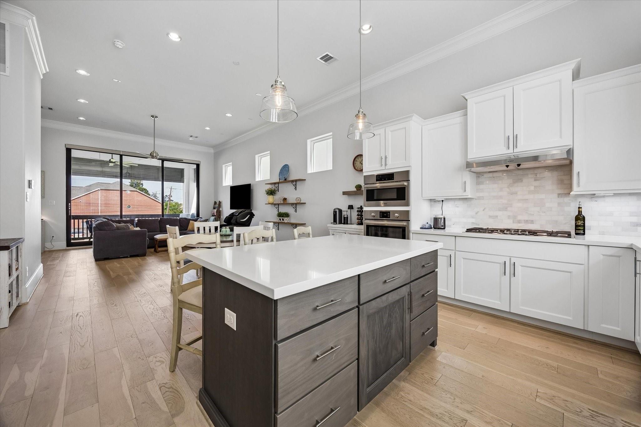 3312 W 12th Street