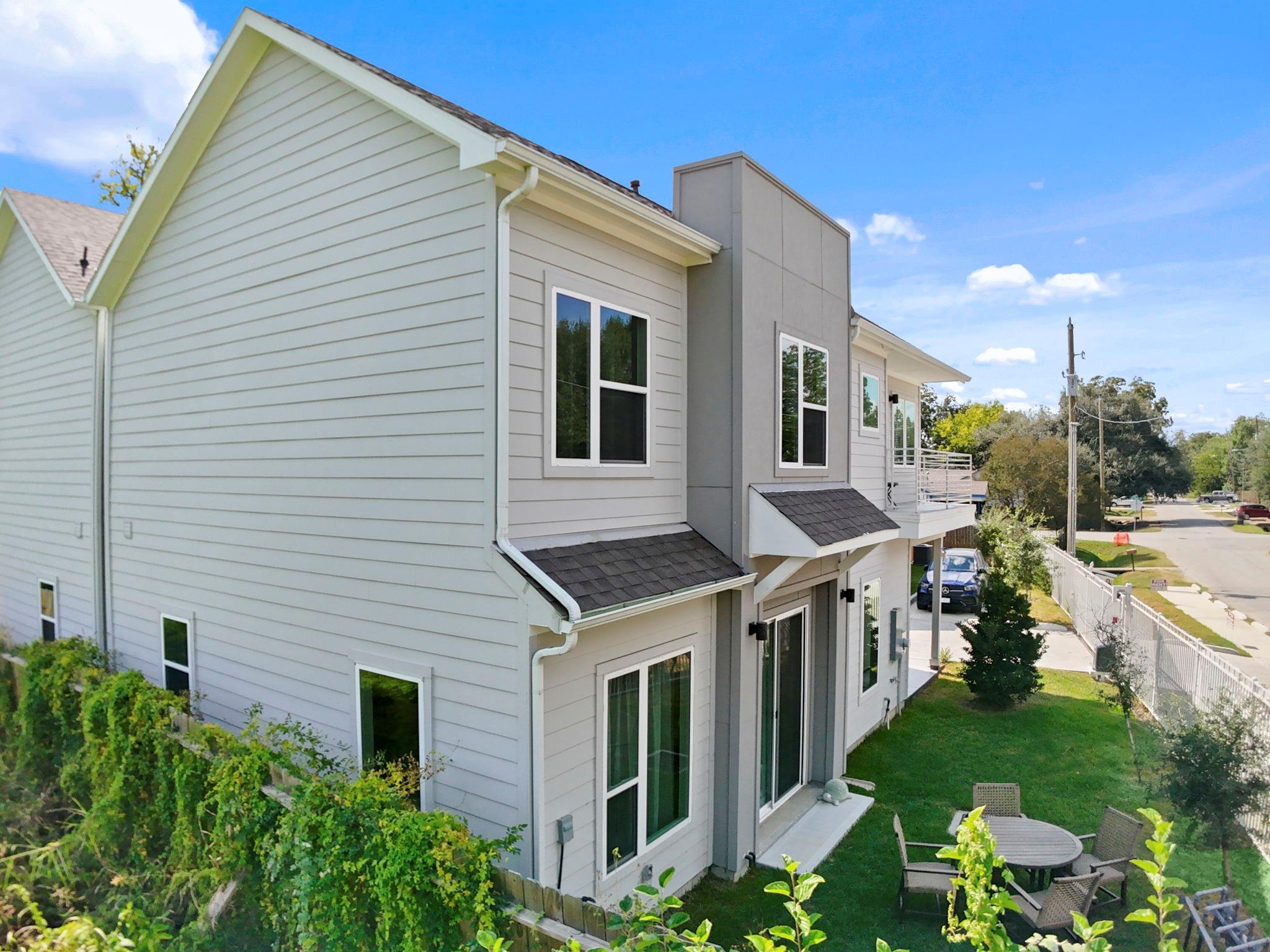 851 Prosper Street