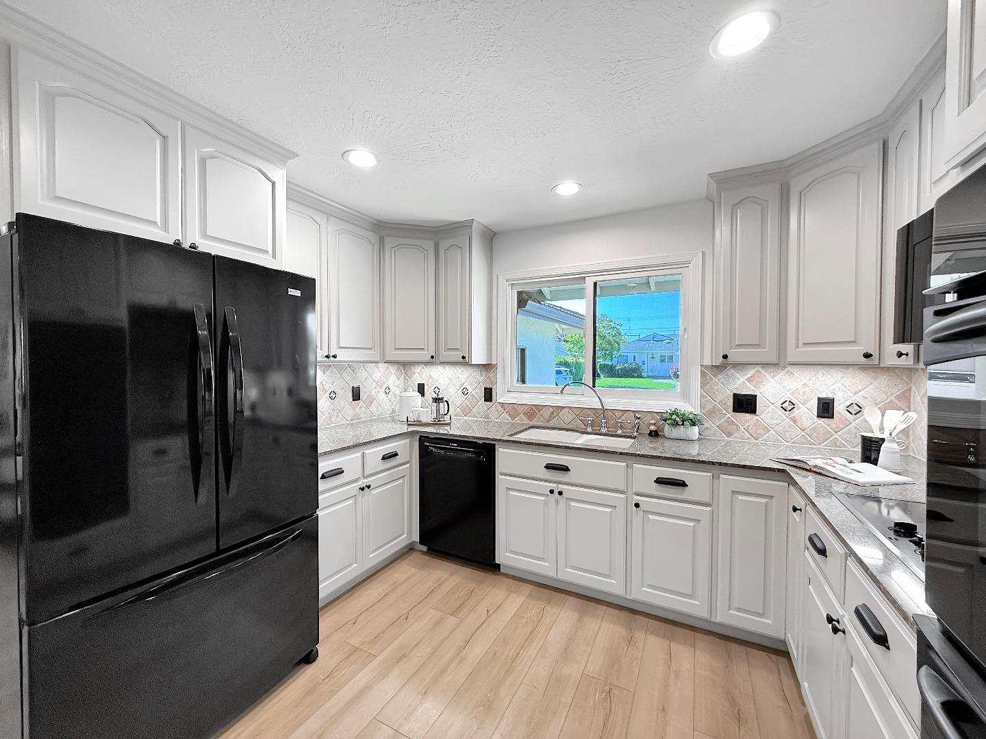 3457 Bonita Avenue