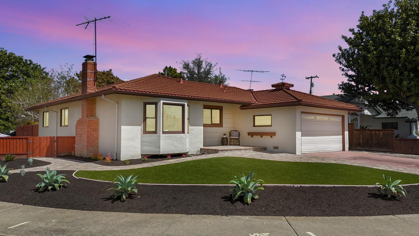 3457 Bonita Avenue