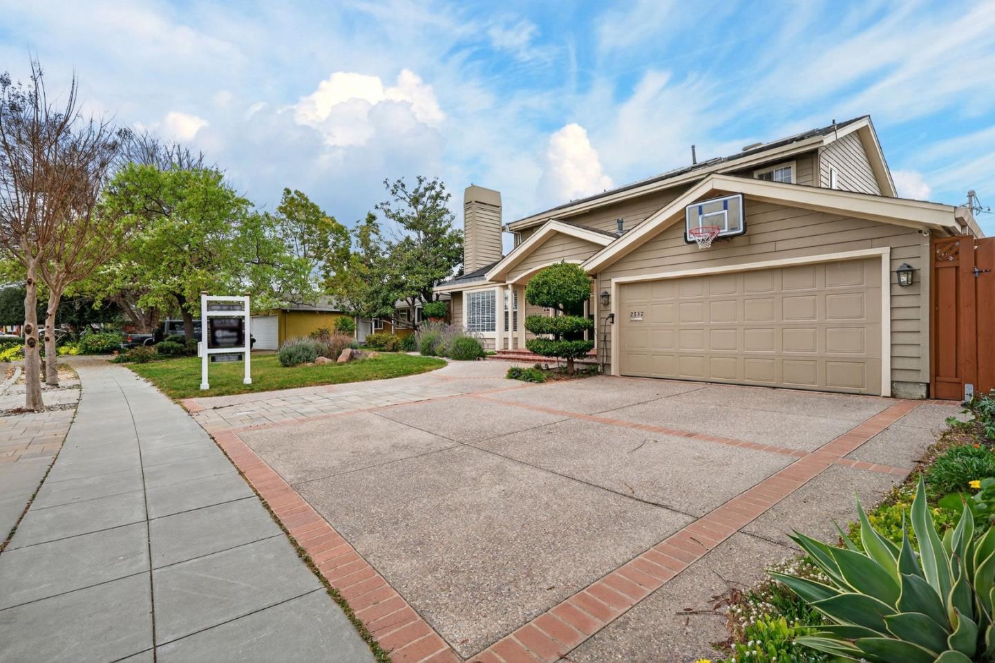 2357 Sunny Vista Drive