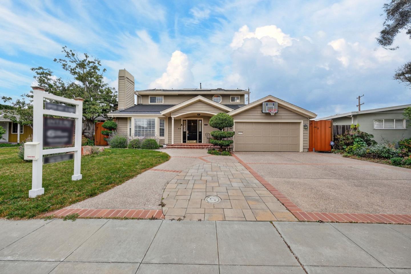 2357 Sunny Vista Drive