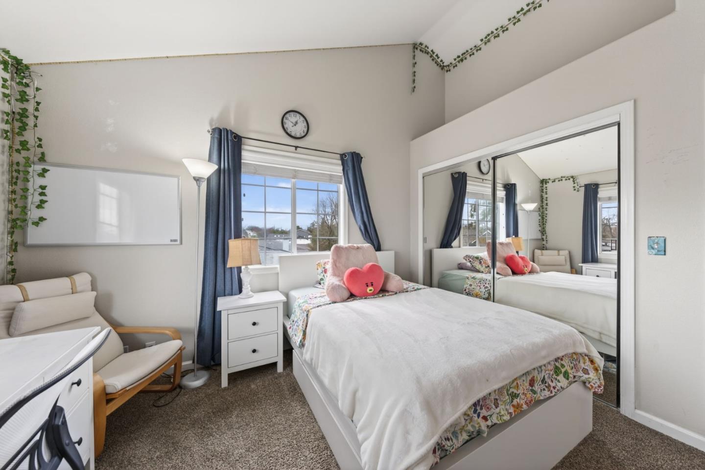 2357 Sunny Vista Drive