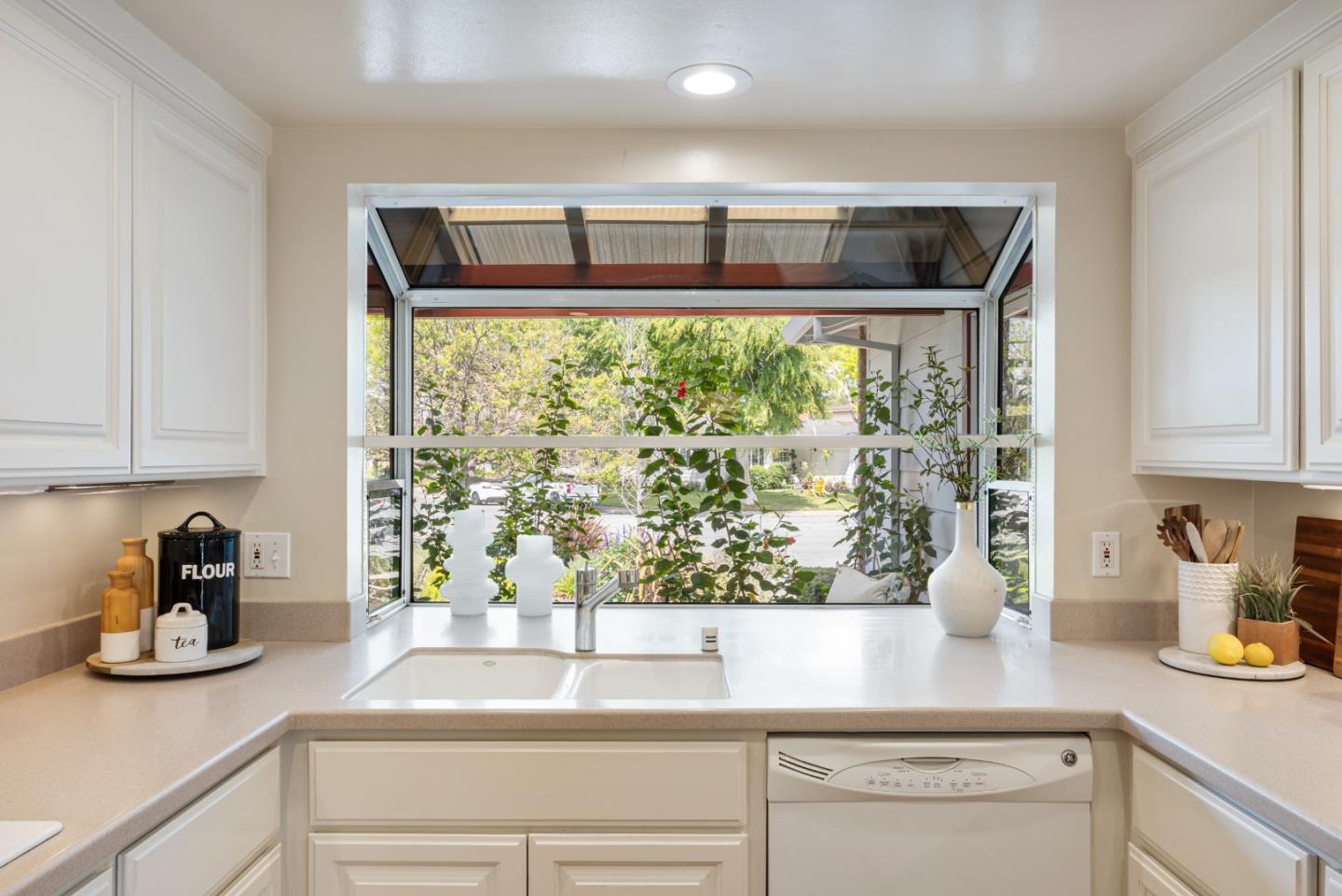 902 San Marcos Circle