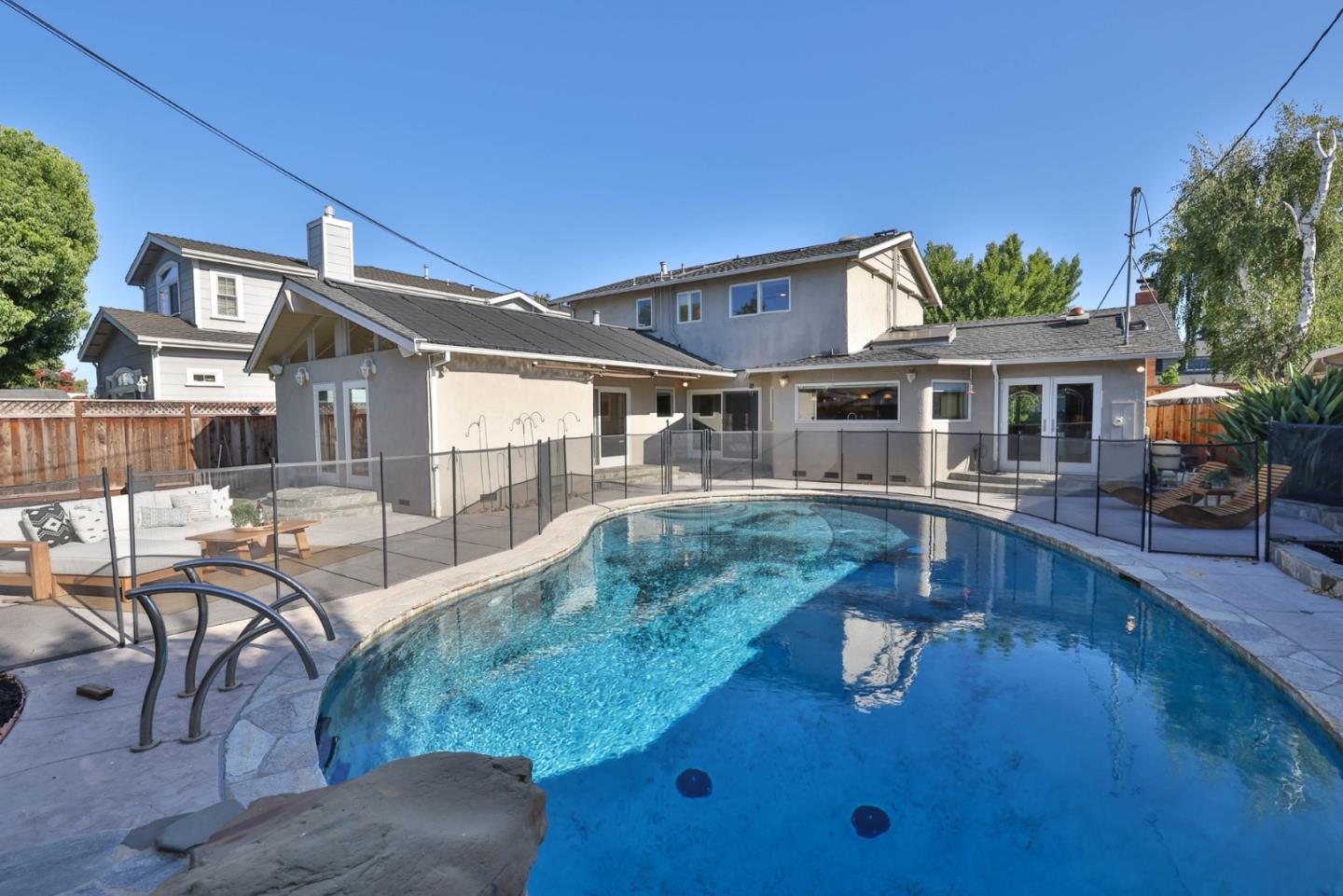 2809 Ponderosa WAY