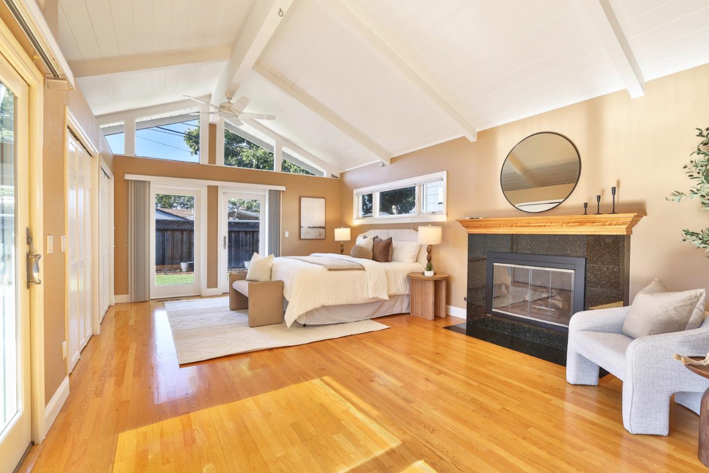 2809 Ponderosa WAY