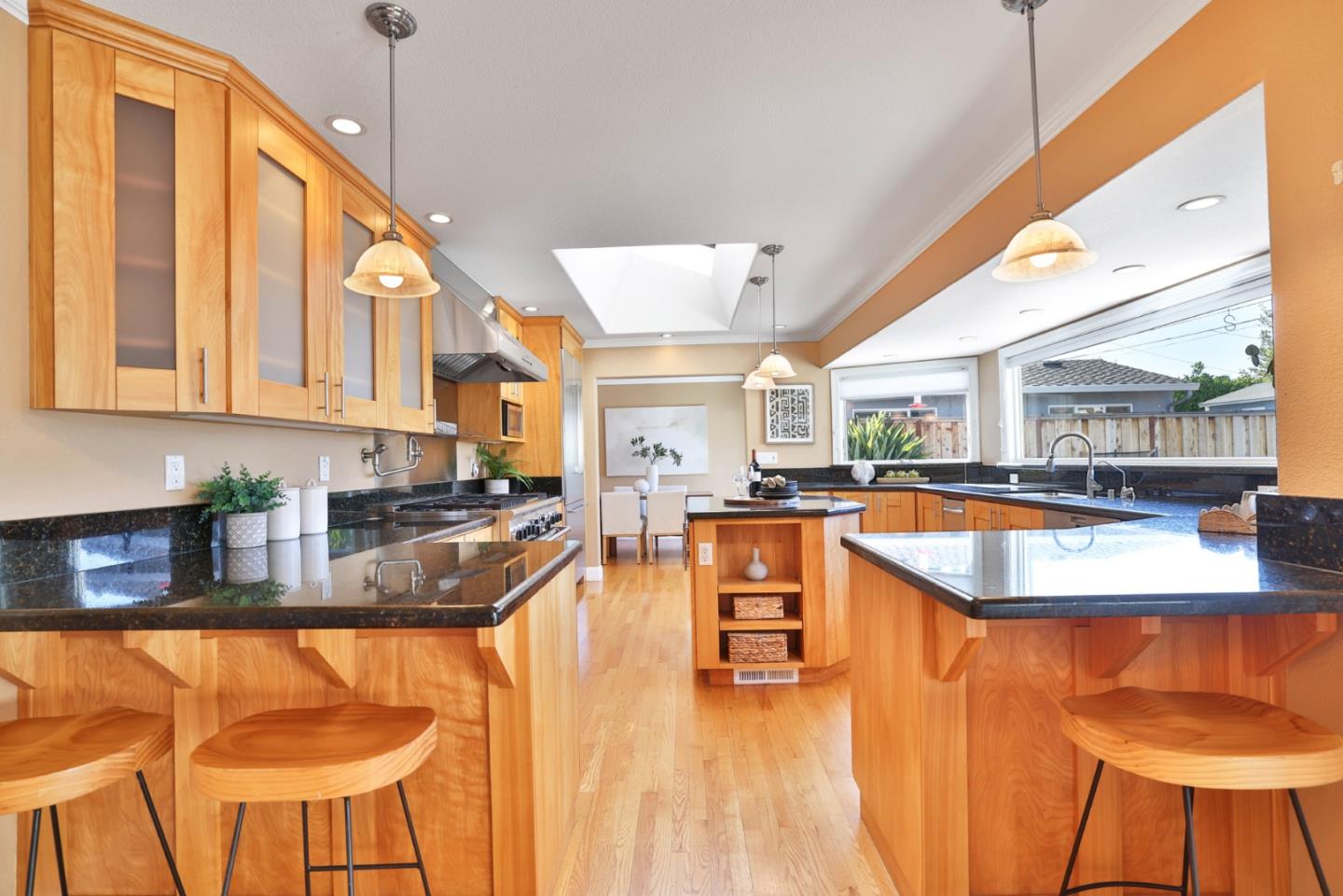 2809 Ponderosa WAY