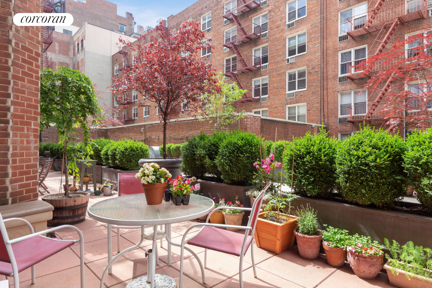 25 W 13TH Street 1ON