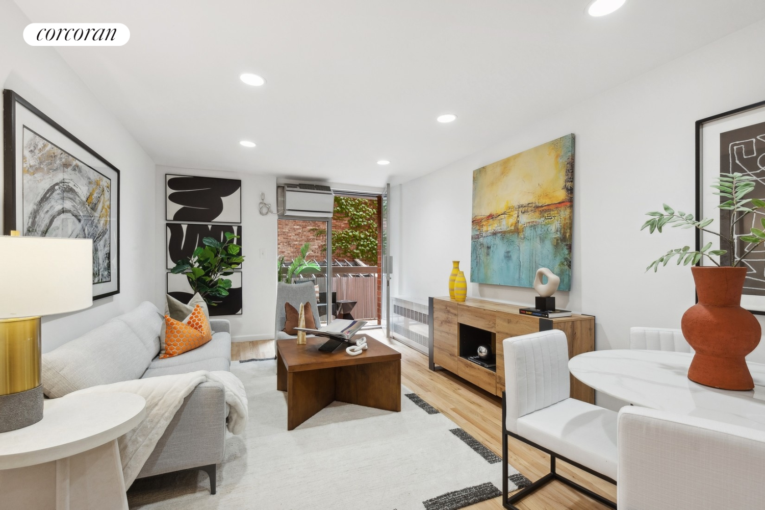 184 THOMPSON Street M/A