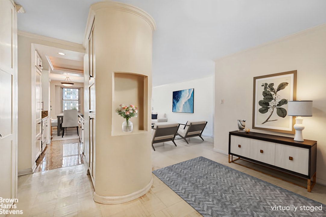 300 E 40TH Street 31S