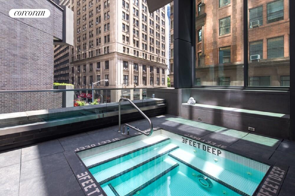 15 WILLIAM Street 10G