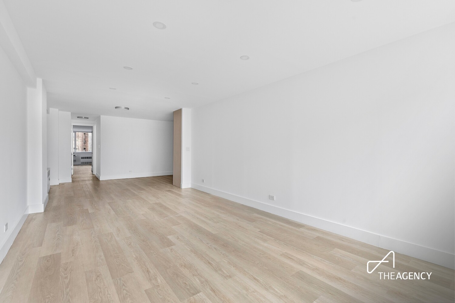 333 E 14TH Street 4K