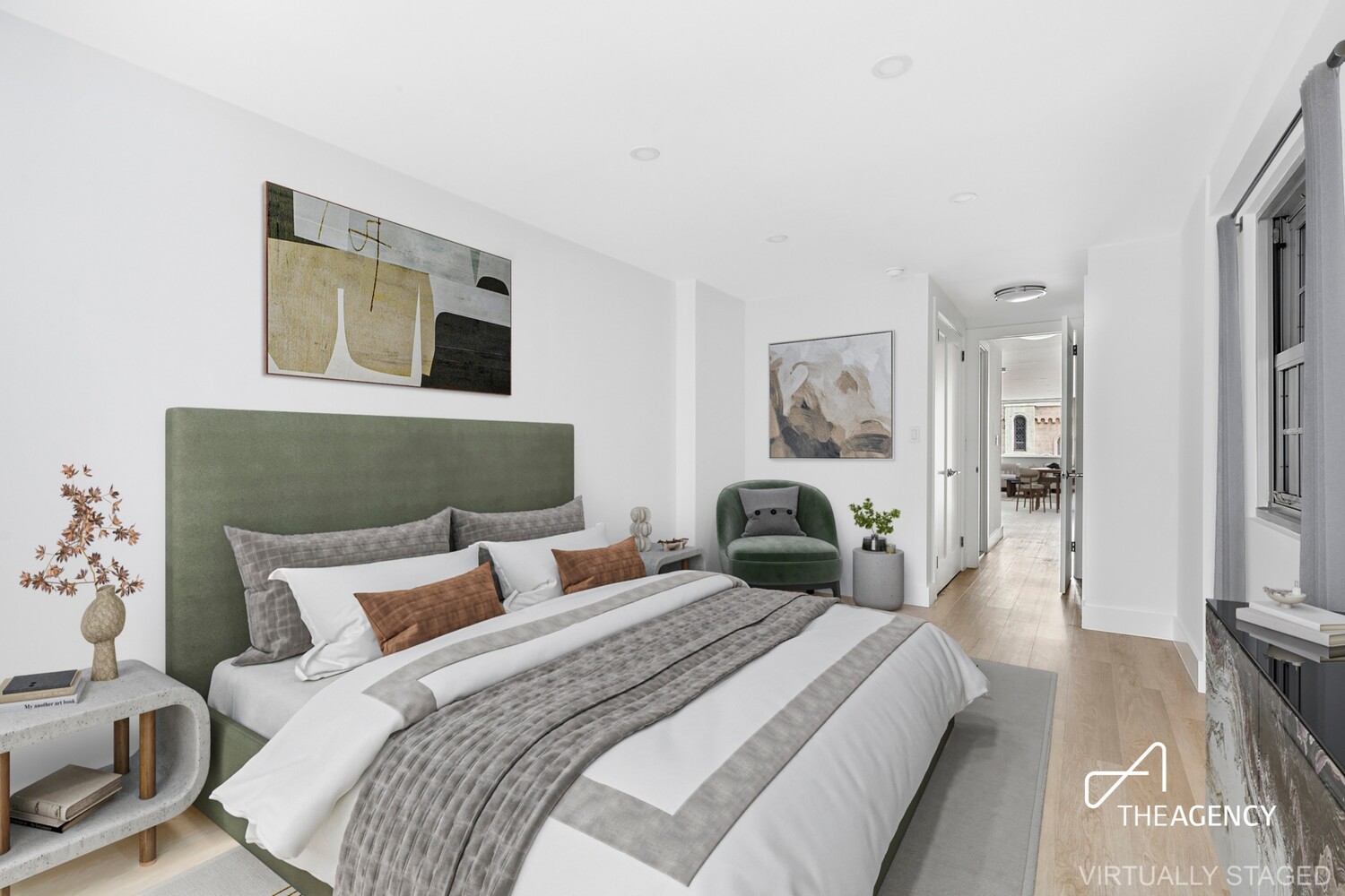 333 E 14TH Street 4K