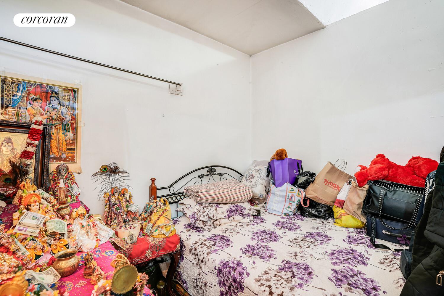 180-18 HILLSIDE Avenue