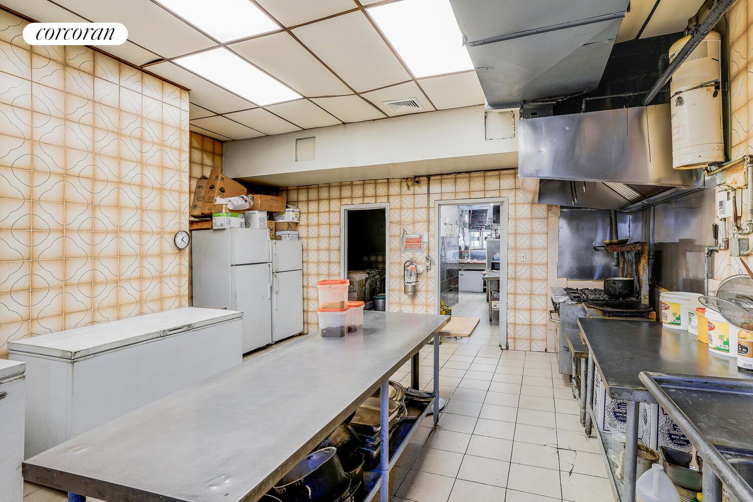 180-18 HILLSIDE Avenue