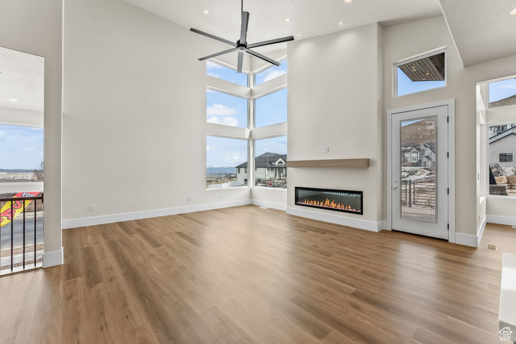 14611 S ANNIKA RUN DR