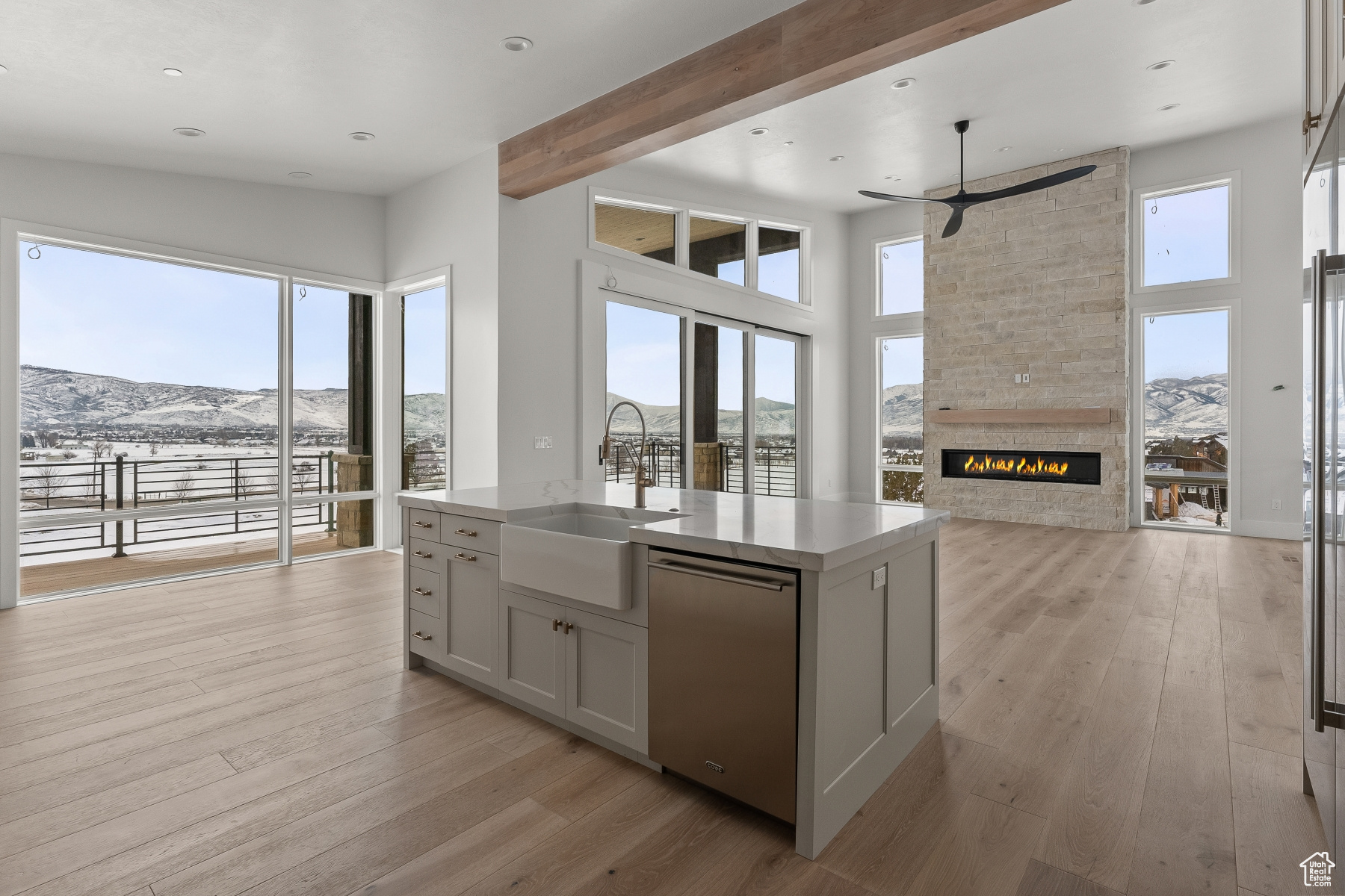 2452 E COPPER BELT WAY #719
