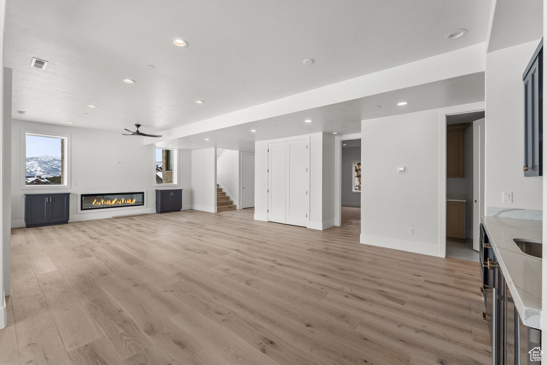 2452 E COPPER BELT WAY #719