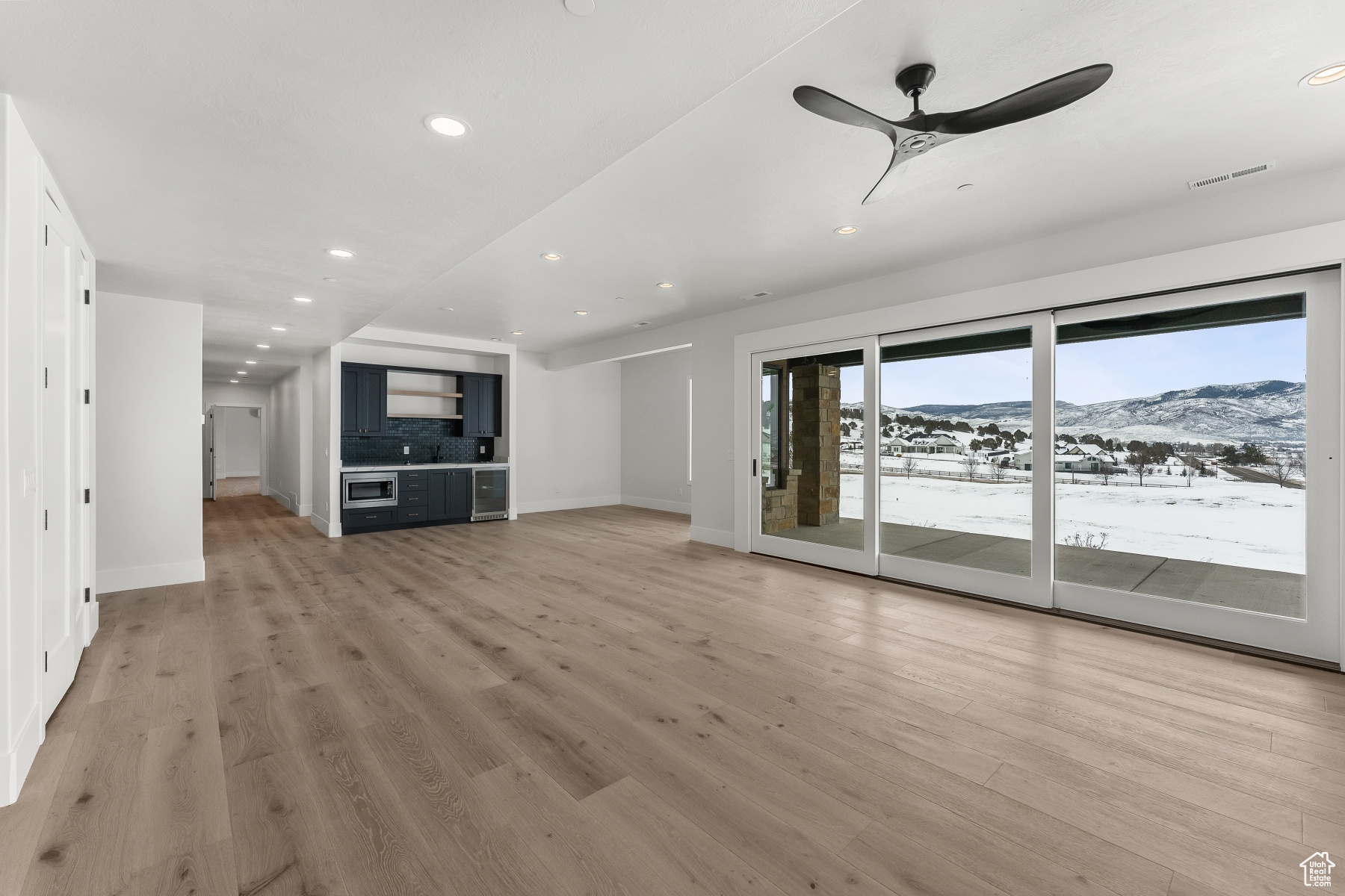 2452 E COPPER BELT WAY #719