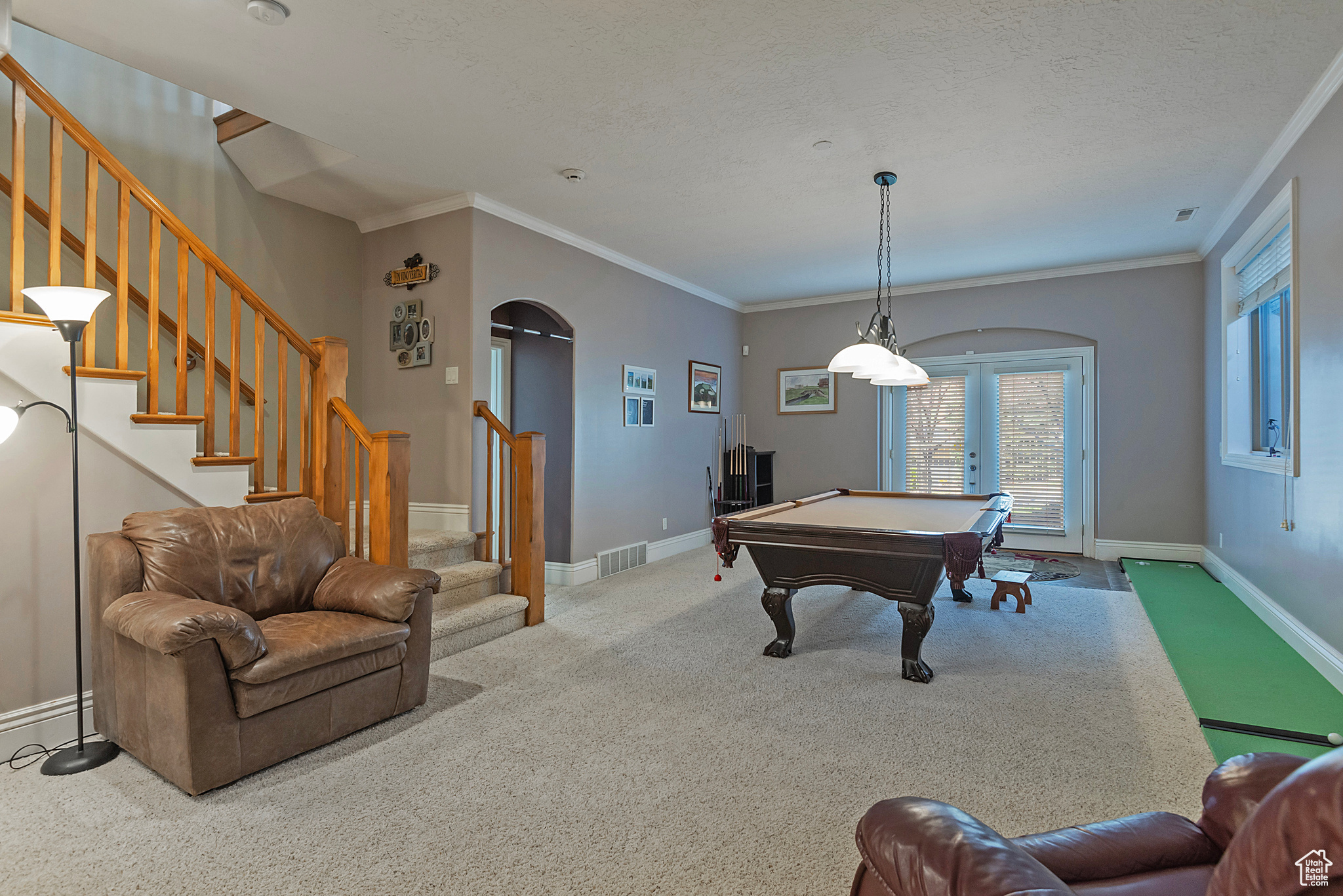 136 N FAIRWAY DR