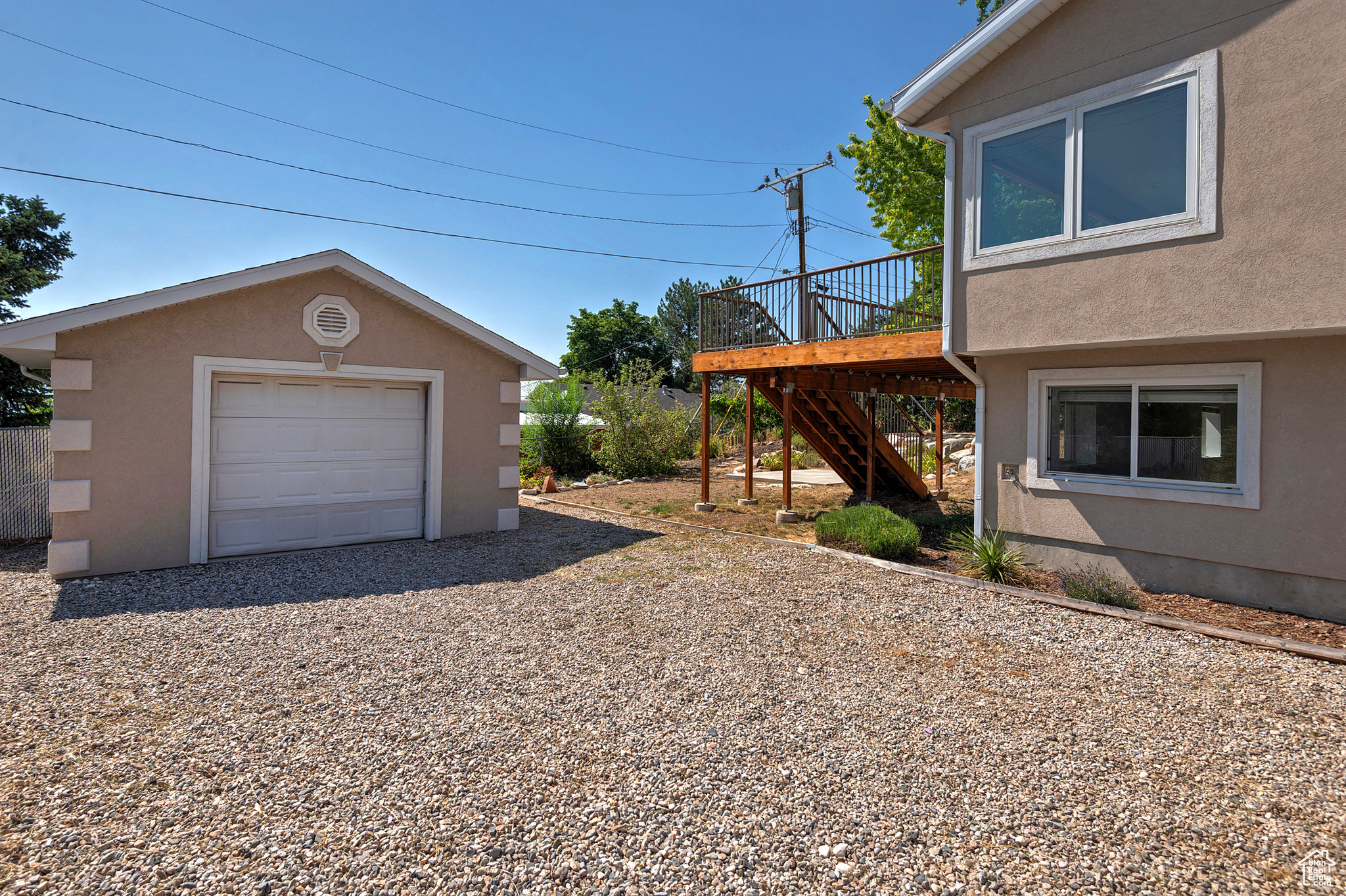 4426 S 3035 E