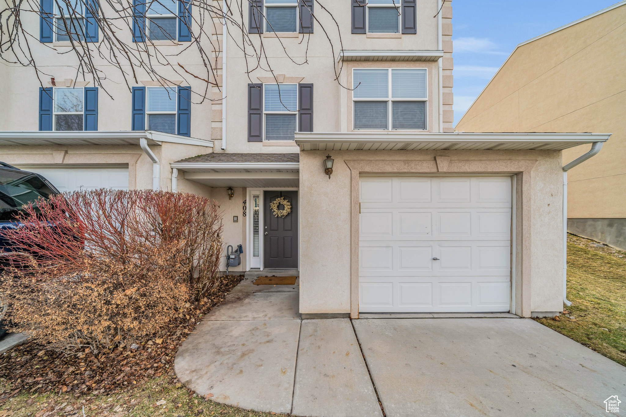 408 E BRAIDHILL DR