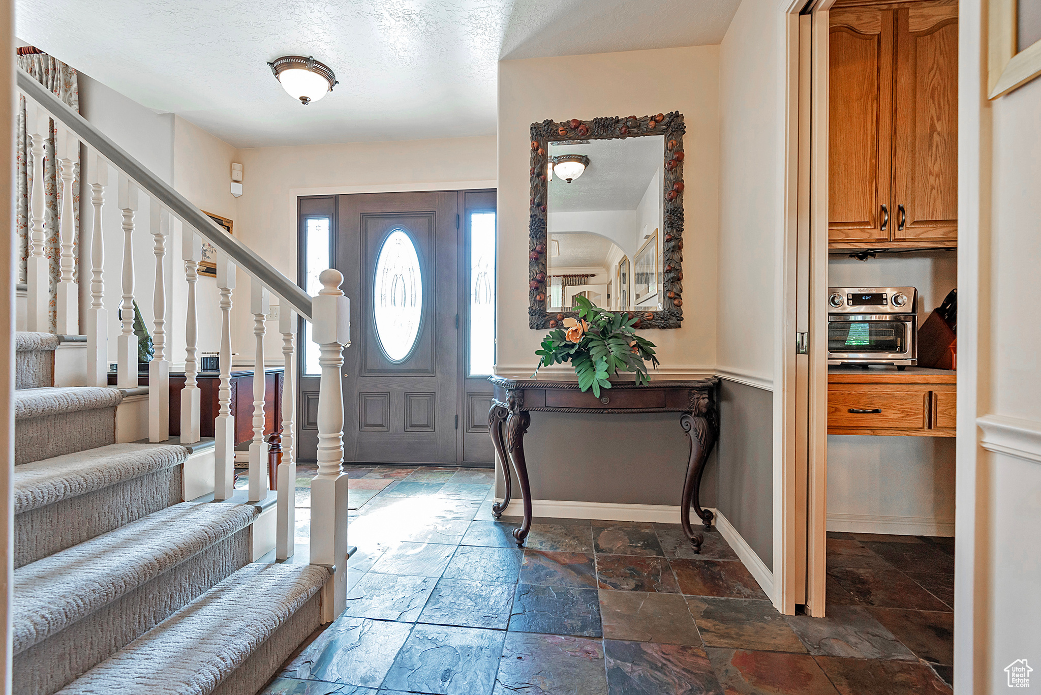 6918 KNUDSEN MILL CIR