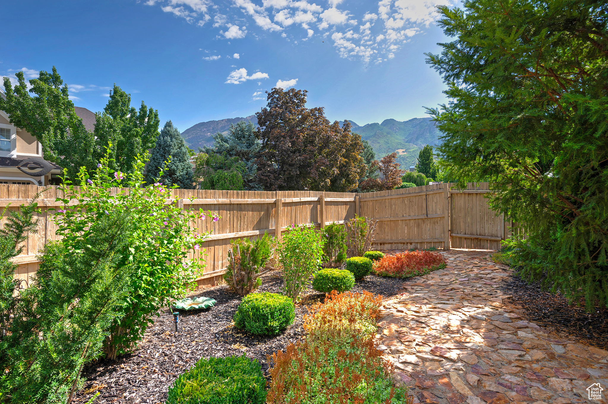 6918 KNUDSEN MILL CIR