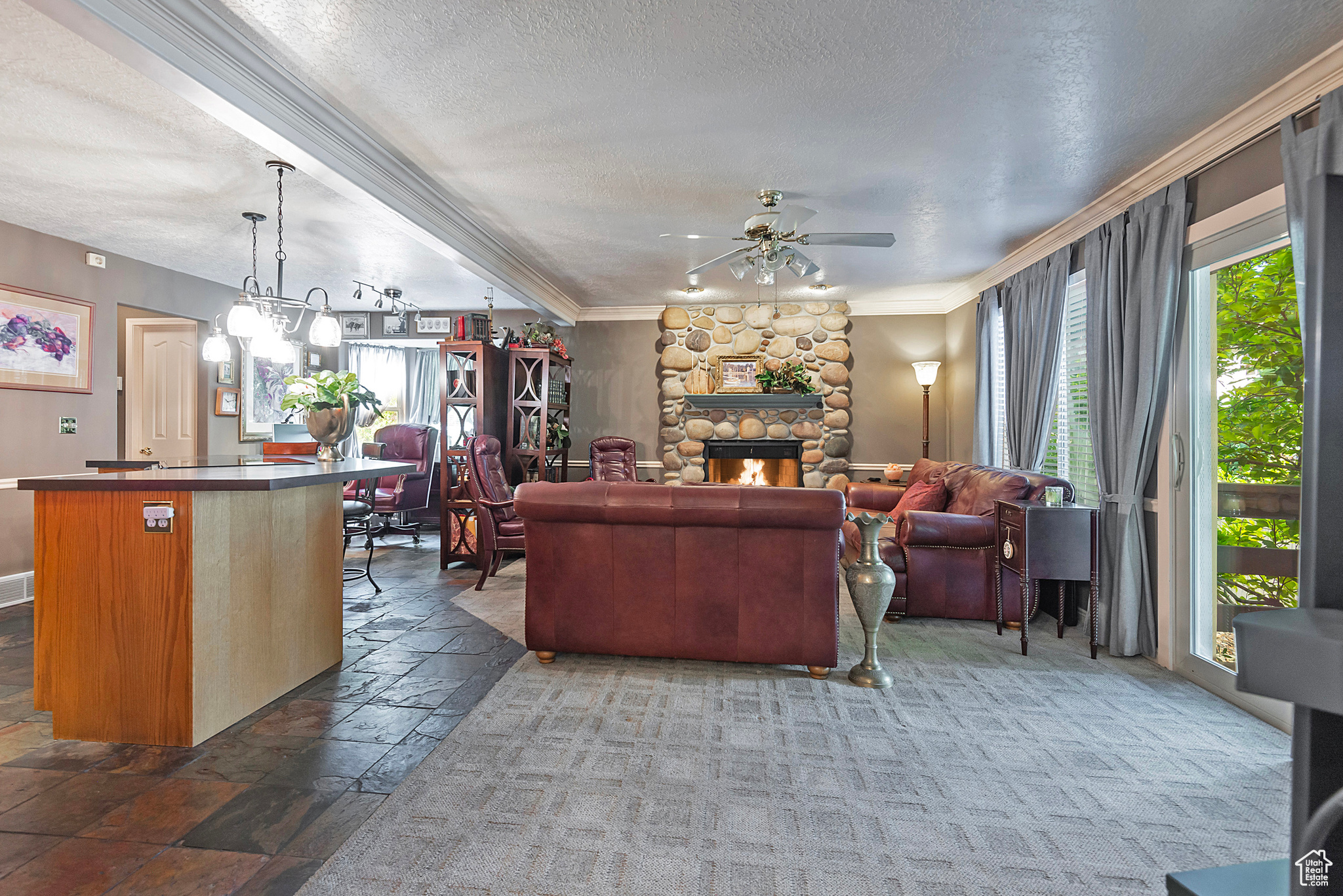 6918 KNUDSEN MILL CIR