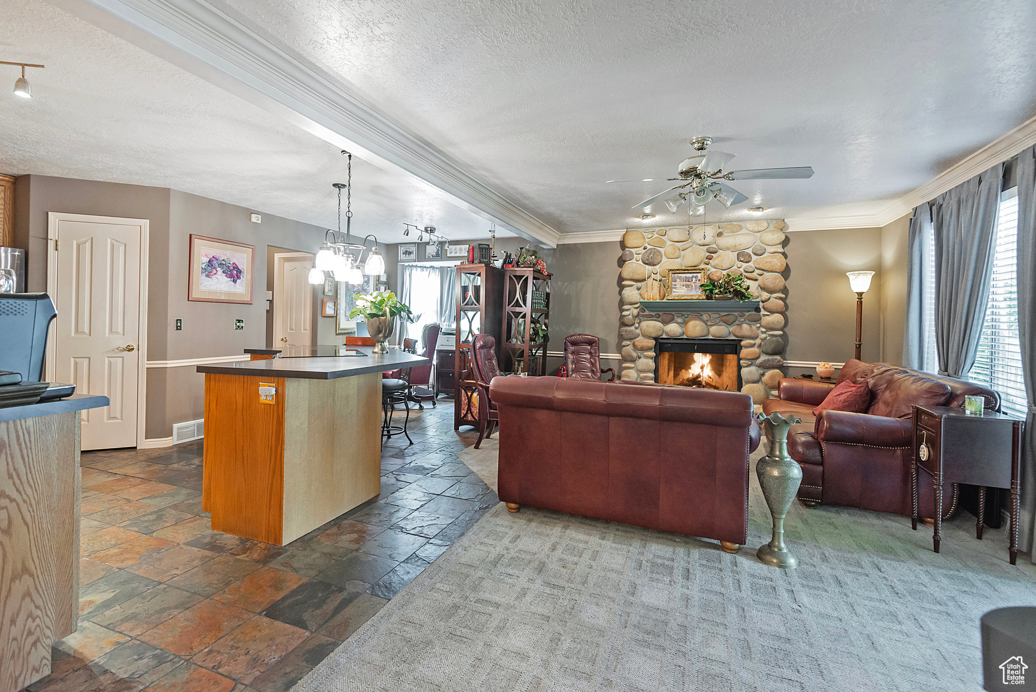 6918 KNUDSEN MILL CIR