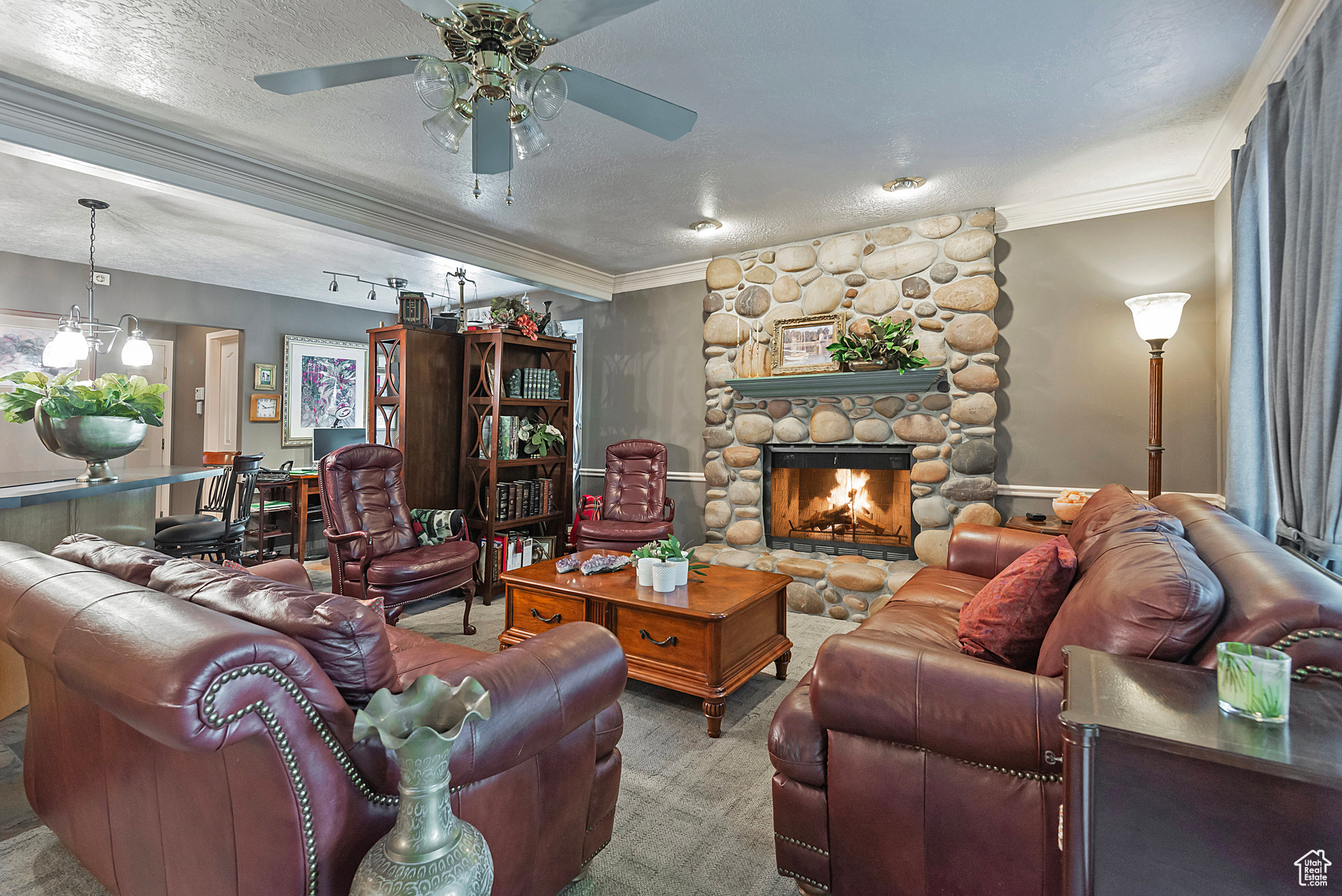 6918 KNUDSEN MILL CIR