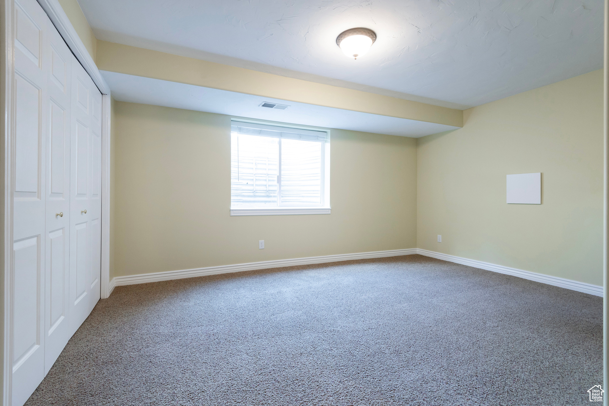 11811 S COTTAGE VIEW LN