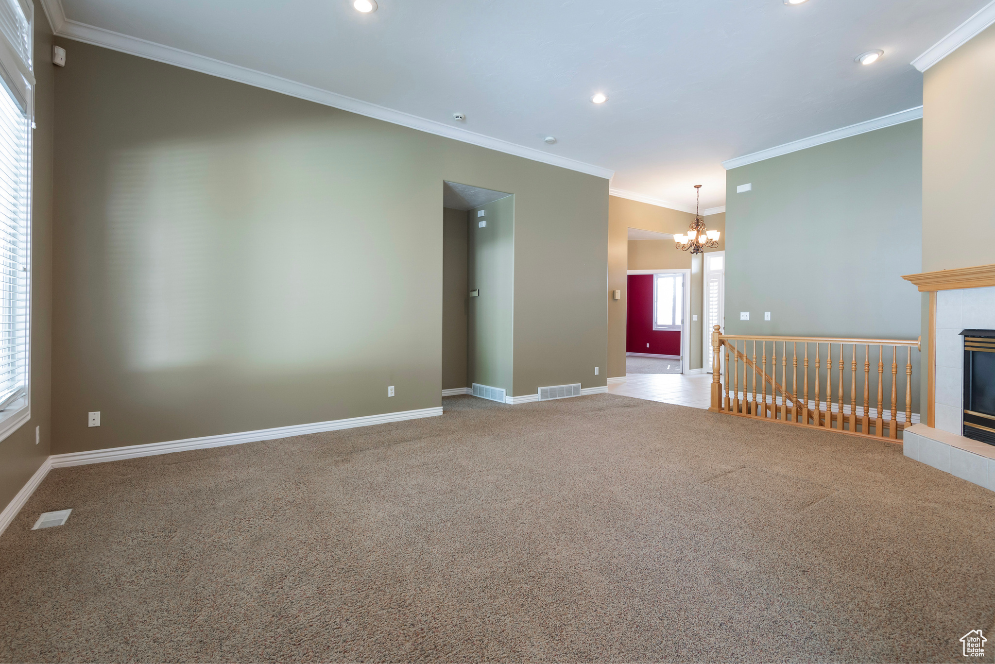 11811 S COTTAGE VIEW LN