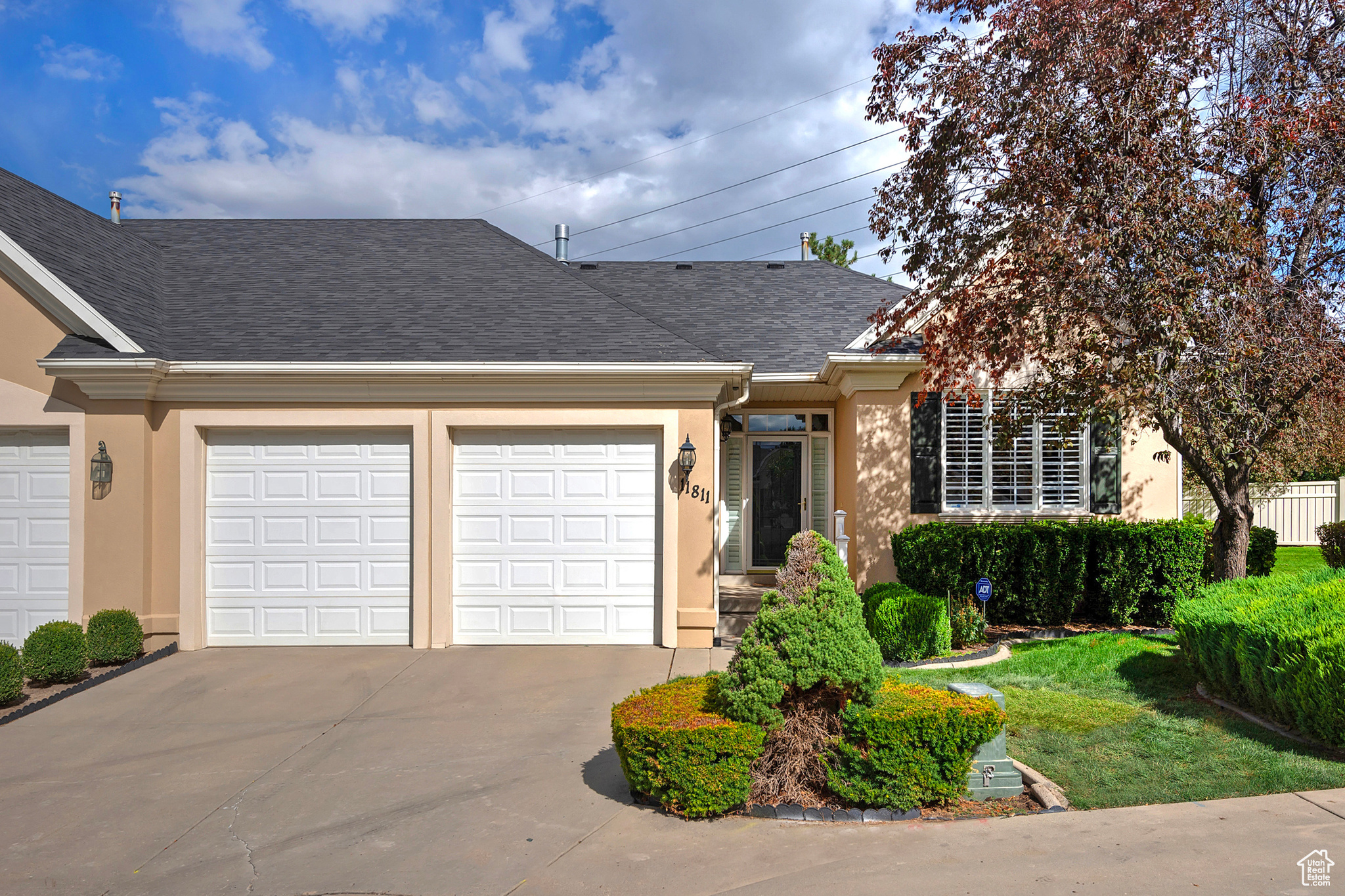 11811 S COTTAGE VIEW LN