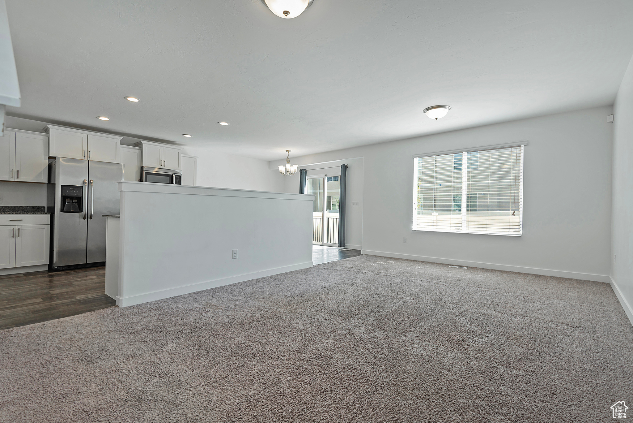 93 E BLUEGRASS ROW