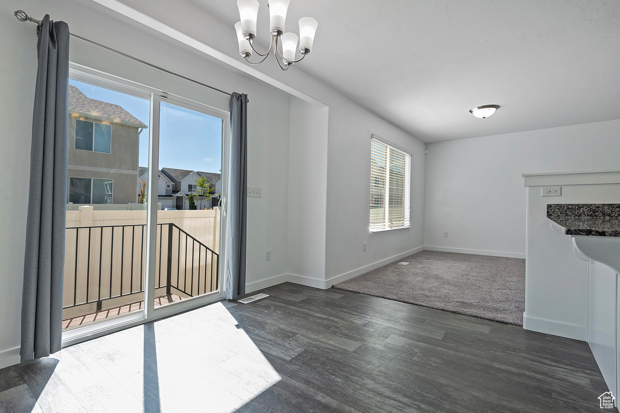 93 E BLUEGRASS ROW