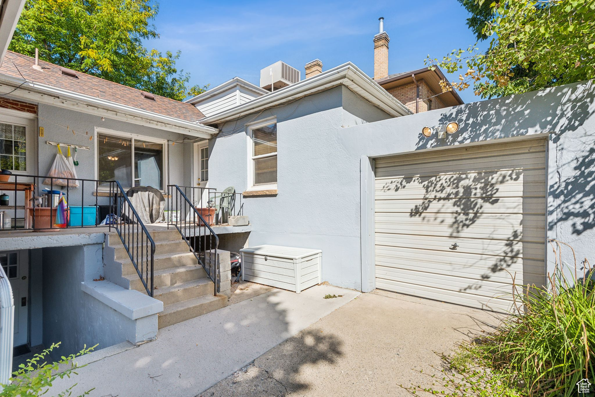 355 4TH AVE