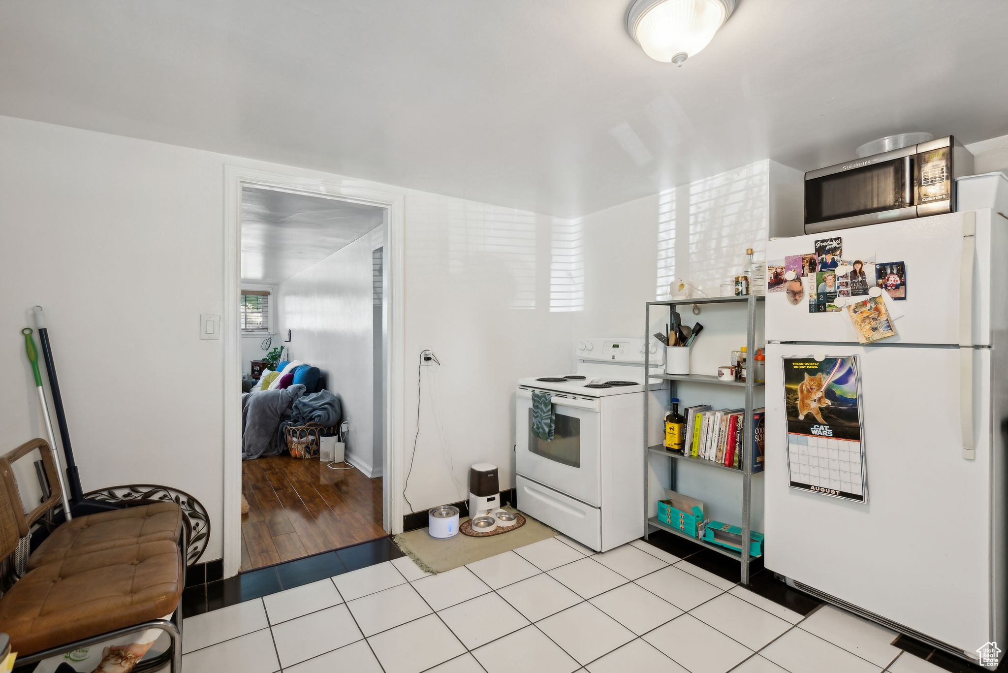 355 4TH AVE