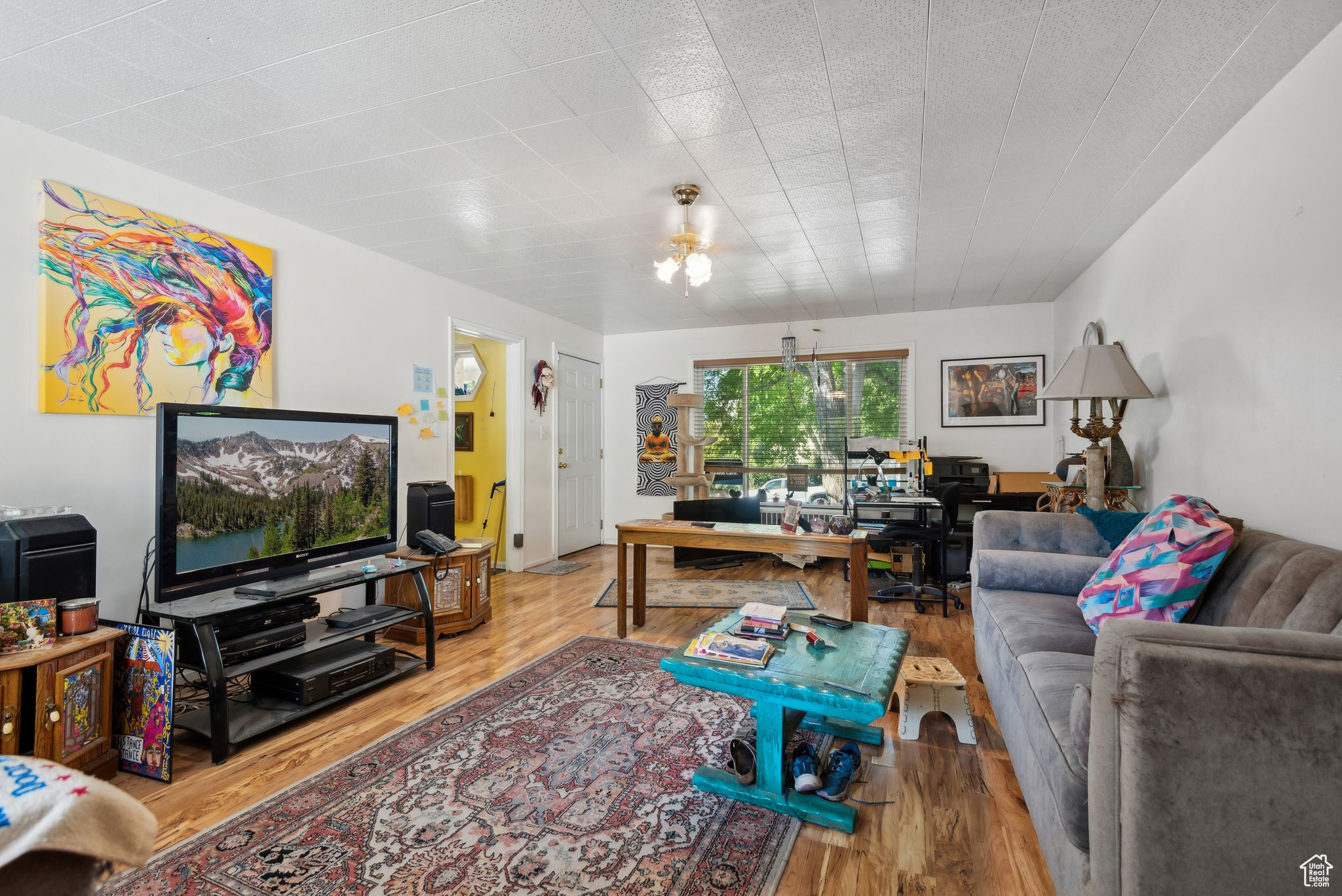 355 4TH AVE
