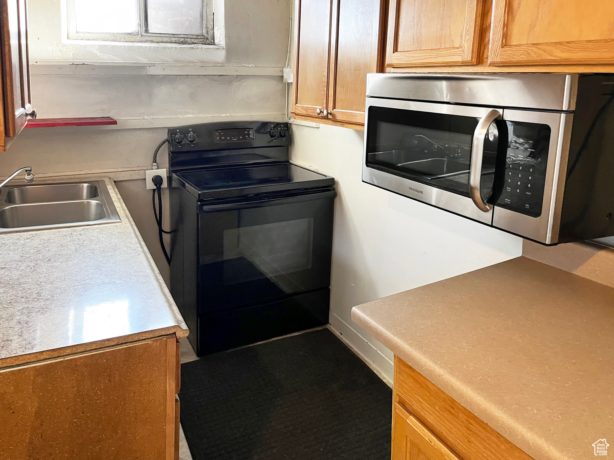 8360 W MIX AVE
