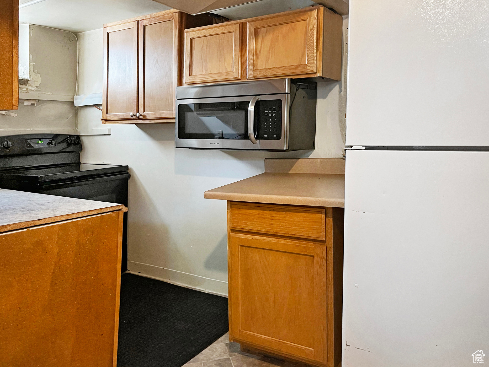 8360 W MIX AVE