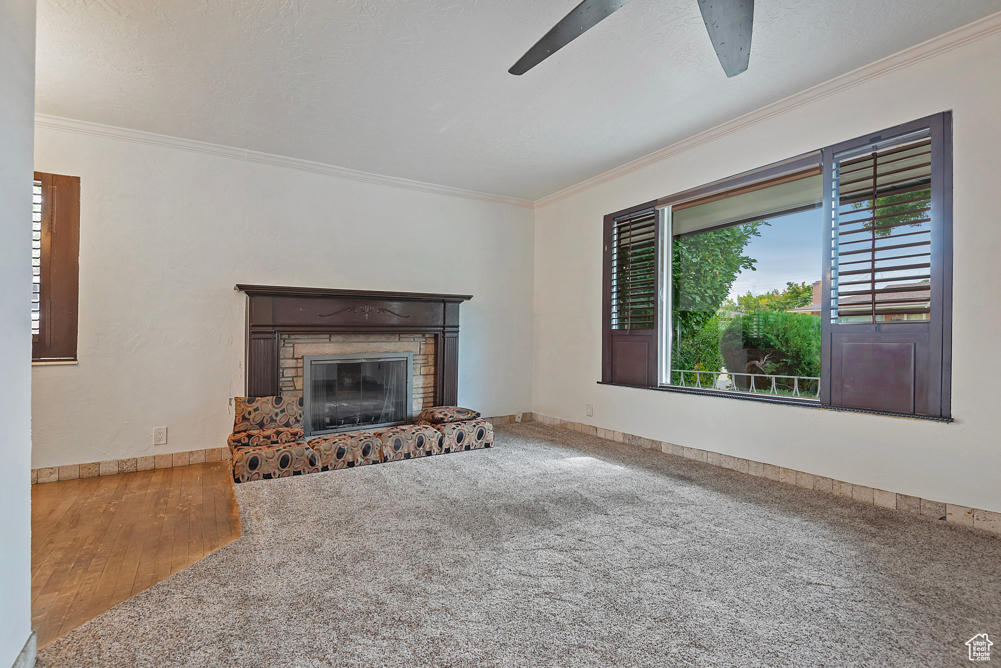 8360 W MIX AVE