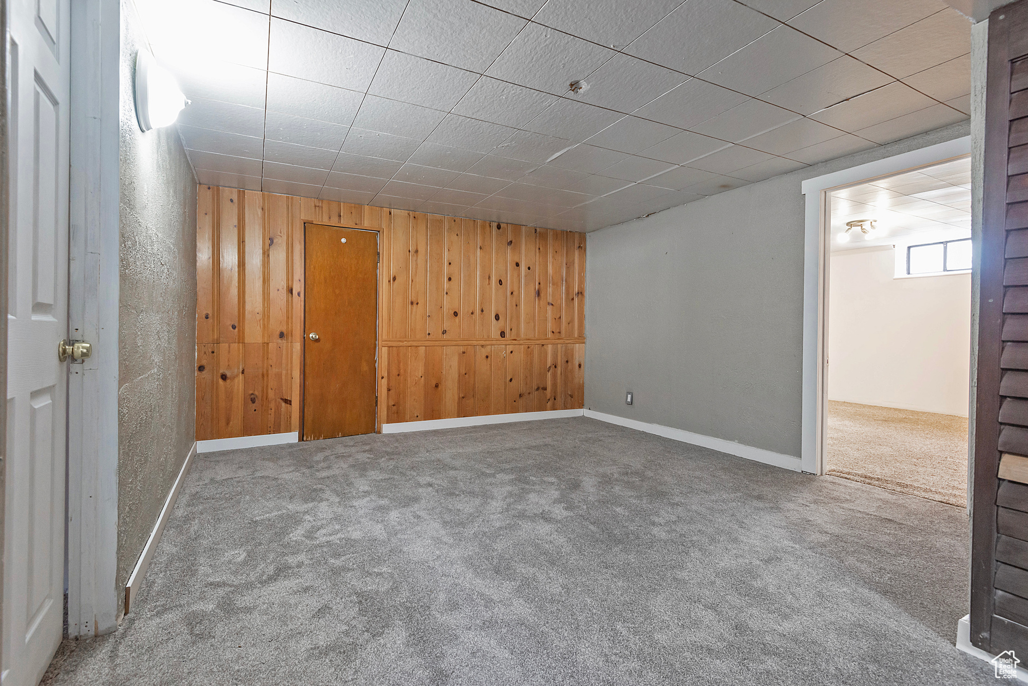 8360 W MIX AVE