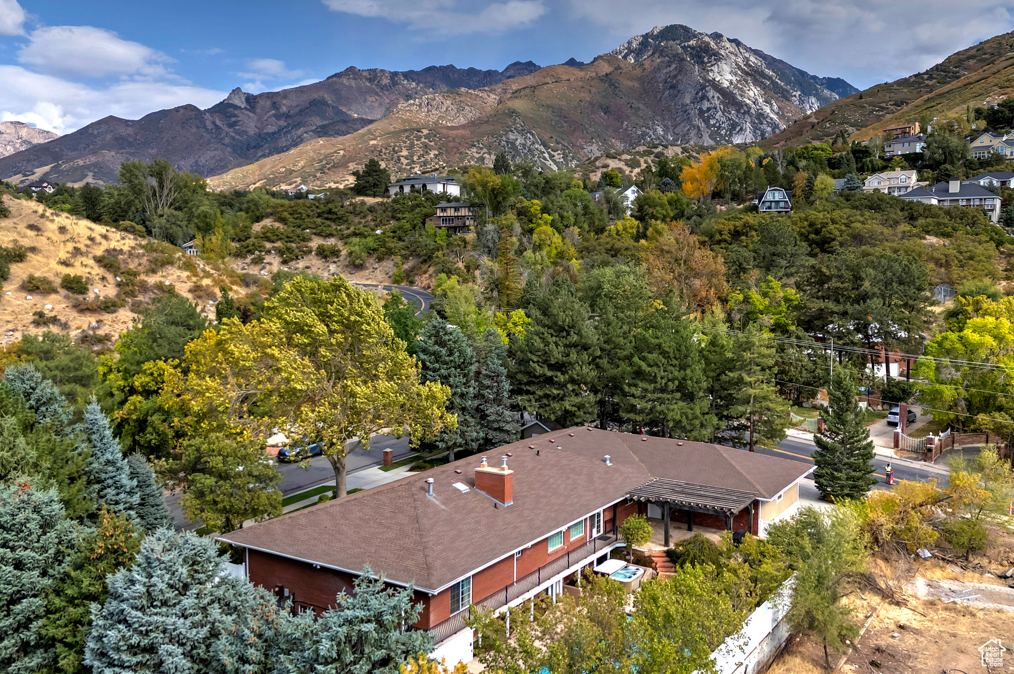 3016 E DIMPLE DELL LN