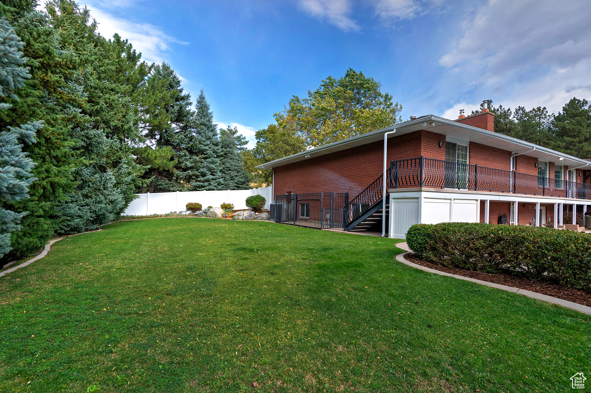 3016 E DIMPLE DELL LN